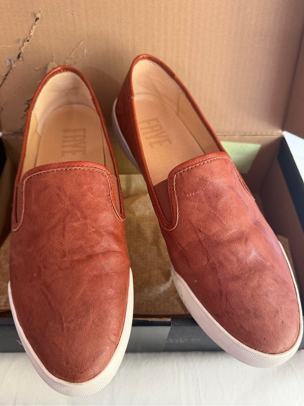 Frye Mia Size 9